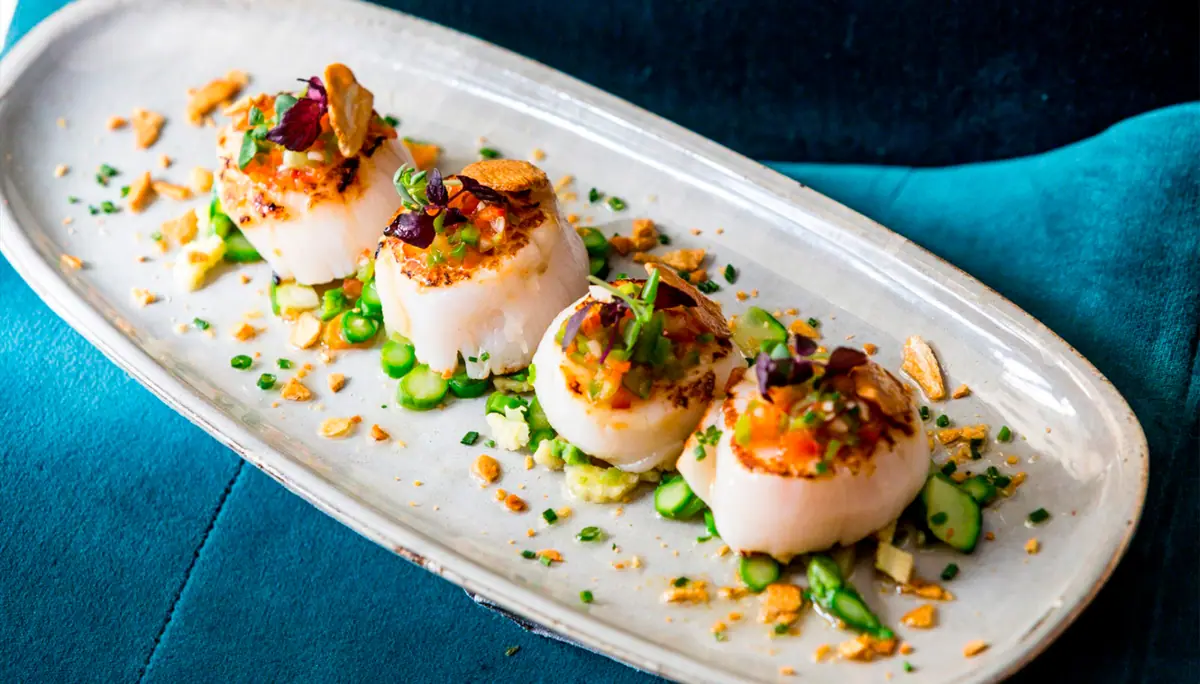 Seared scallops